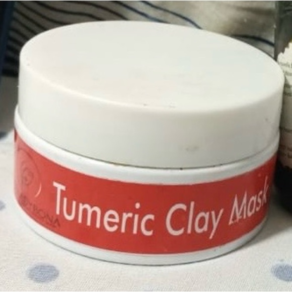White and Red Turmeric Clay Mask